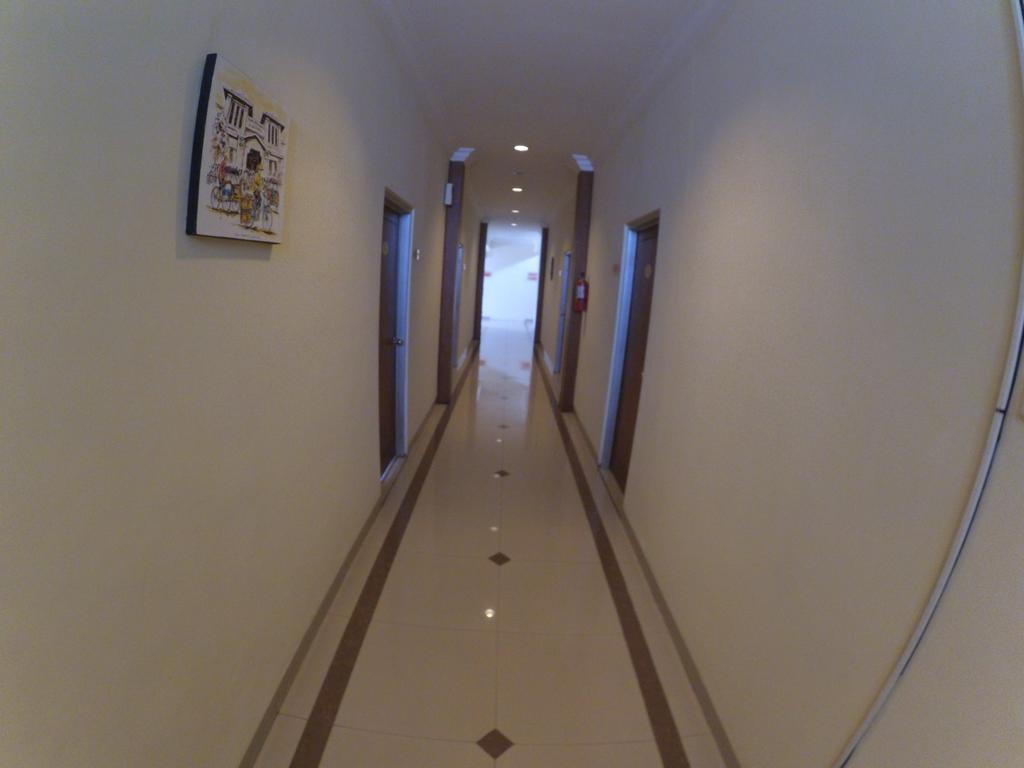 Aryuka Hotel