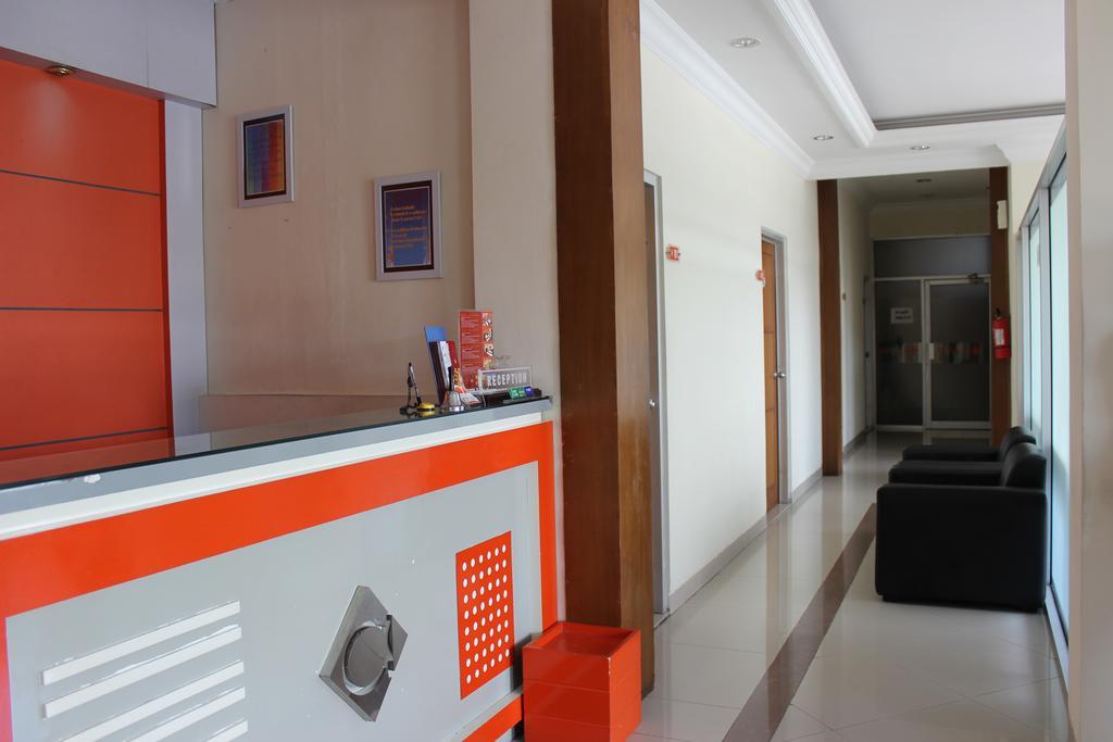 Aryuka Hotel *